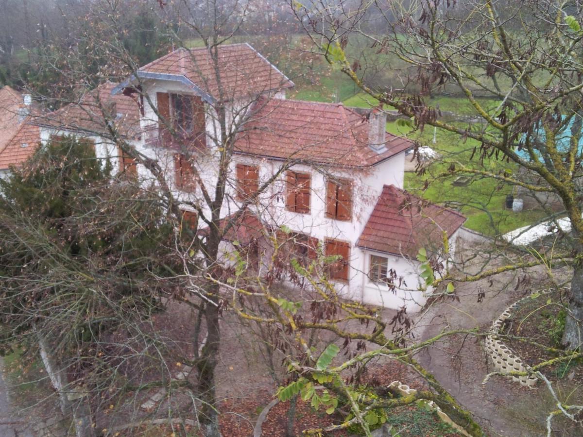Villa Sainte Barbe Mirecourt Екстериор снимка