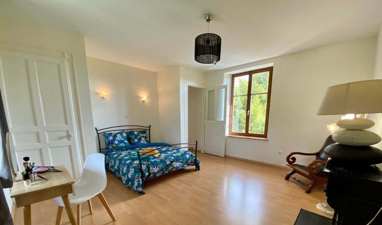 Villa Sainte Barbe Mirecourt Екстериор снимка