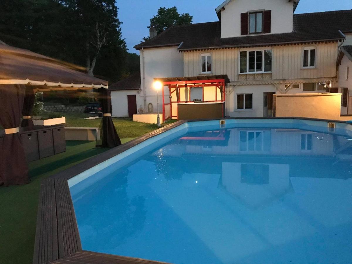 Villa Sainte Barbe Mirecourt Екстериор снимка
